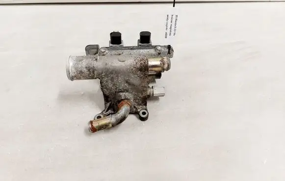 Mazda 5 Engine coolant pipe/hose