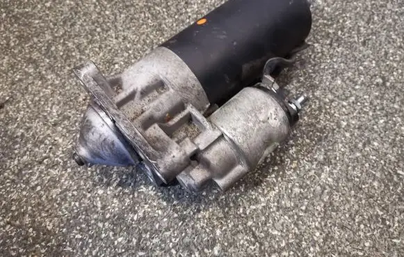 Volvo S40, V40 Starter motor