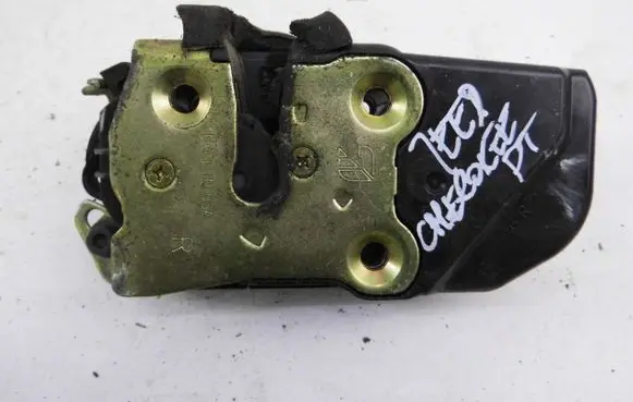Jeep Grand Cherokee (WJ) Rear door lock