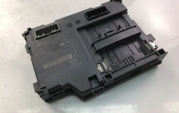 Renault Clio IV Other control units/modules 285905280R