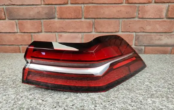 Rear/tail lights