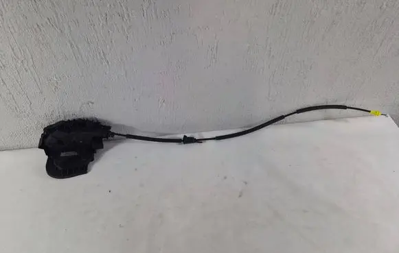 Tesla Model Y Juniper Front door lock 173894501F