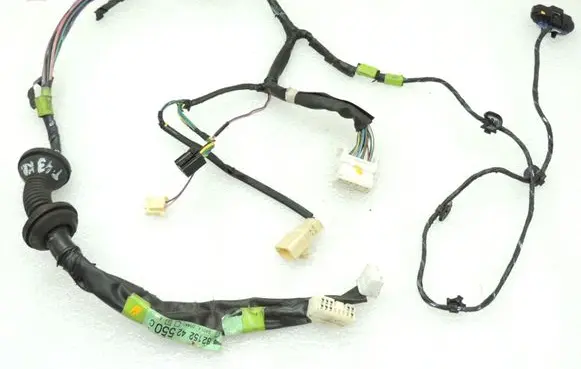 Toyota RAV 4 (XA20) Front door wiring loom 8215242550
