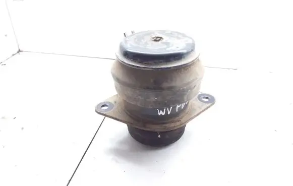 Volkswagen Golf III Engine mount bracket 1H0199611 1H0199176