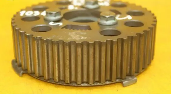 Volkswagen Touran I Camshaft pulley/ VANOS 03G109239B 038109111E