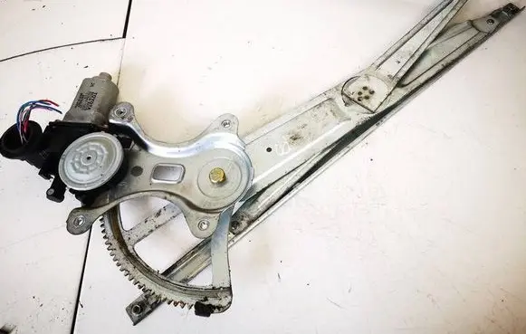 Toyota Corolla Verso E121 Sliding door window regulator with motor 