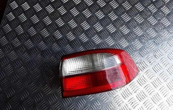 Renault Laguna II Rear/tail lights 8200002474