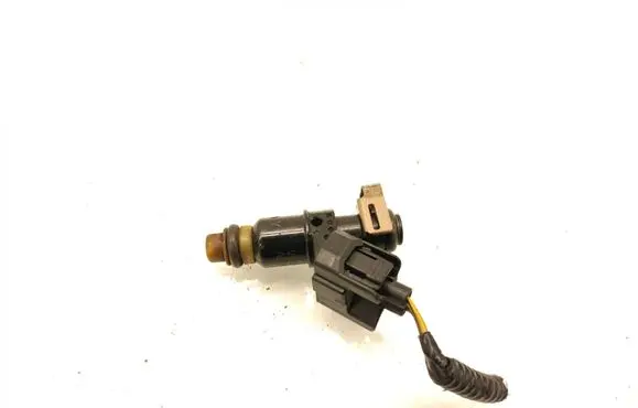Fuel injector