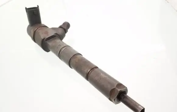 Fiat Croma Fuel injector 044511021301 7HR8707AA