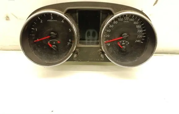 Speedometer (instrument cluster)