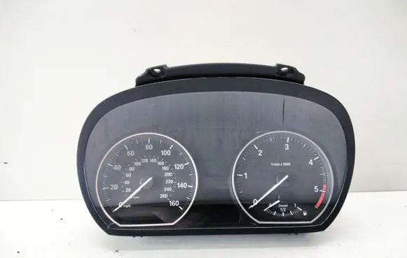 BMW 1 E82 E88 Speedometer (instrument cluster) 9166824
