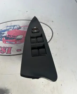 Toyota RAV 4 (XA30) Electric window control switch 7423242070
