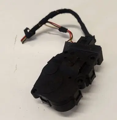 Citroen C4 Grand Picasso Air flap motor/actuator 412650750