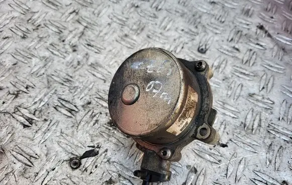 KIA Ceed Vacuum pump 288102A101