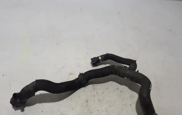 Audi Q5 SQ5 Engine coolant pipe/hose 8R0121055D