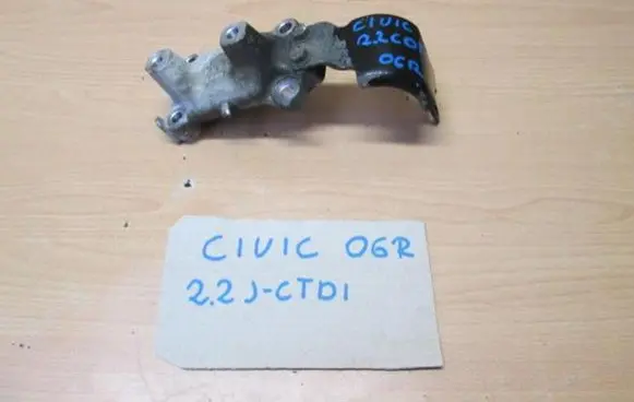 Honda Civic X Engine mounting bracket