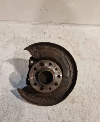 Opel Zafira B Rear wheel hub