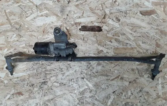 Renault Master II Front wiper linkage and motor