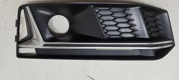 Audi A4 S4 B9 Front bumper lower grill 8W0807682
