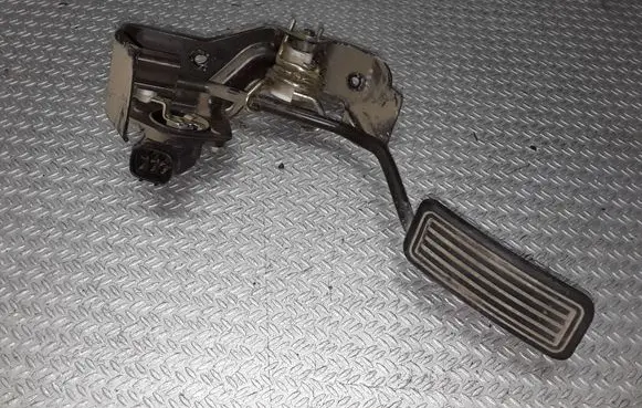 Toyota Corolla Verso E121 Accelerator throttle pedal 7811135030
