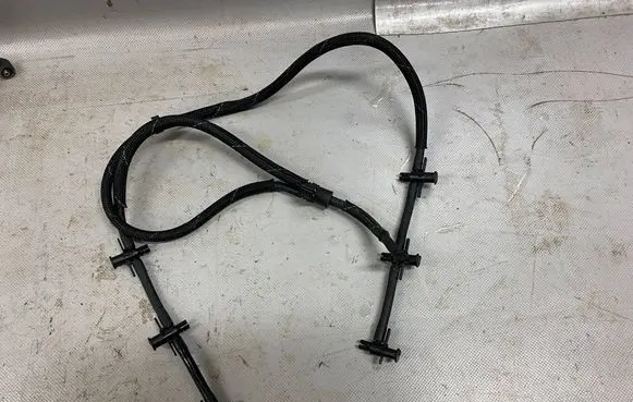 Audi Q5 SQ5 FY Fuel return line/hose 059130218AR