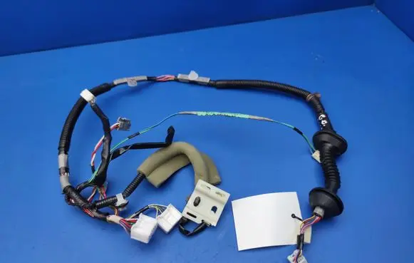 Lexus LS 430 Rear door wiring loom 8215350040 8514UC6 8215350040F