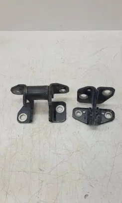 Dodge Durango Rear door upper hinge 660A