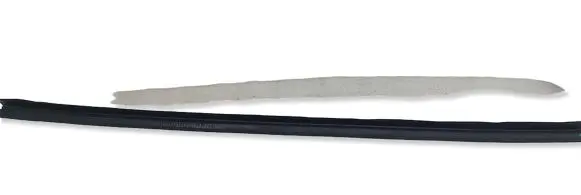 Audi Q2 - Rubber seal front door window/glass 81A837479 81A837480