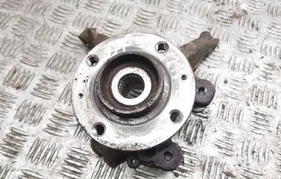 Peugeot 2008 II Front wheel hub