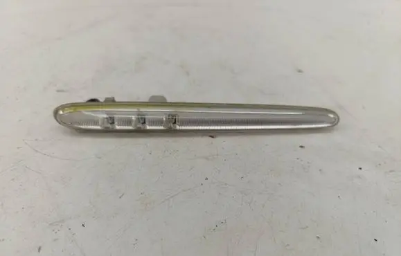 Alfa Romeo Giulietta Front fender indicator light 50513757
