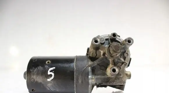 Opel Astra G Wiper motor 0390241182