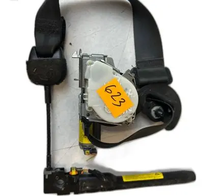 Peugeot 3008 I Set of seat belts 9682036880
