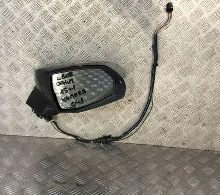 Audi Q7 4L Front door electric wing mirror 