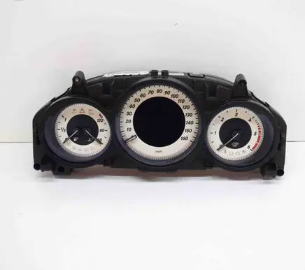 Mercedes-Benz E W212 Speedometer (instrument cluster) A2129020107 A2129026808