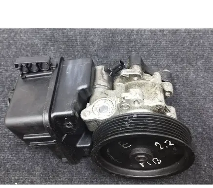 Mercedes-Benz E W212 Power steering pump 0064662601 LH2115670