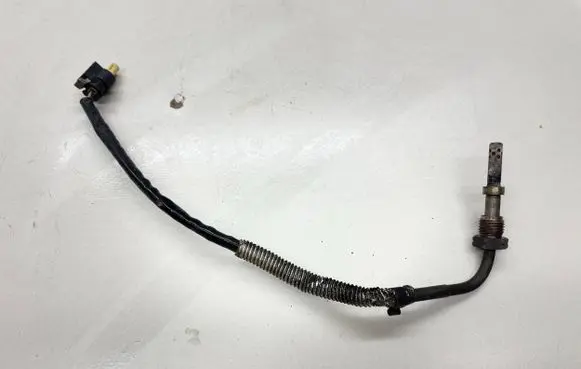 Mercedes-Benz ML W166 Exhaust gas temperature sensor A0081533728