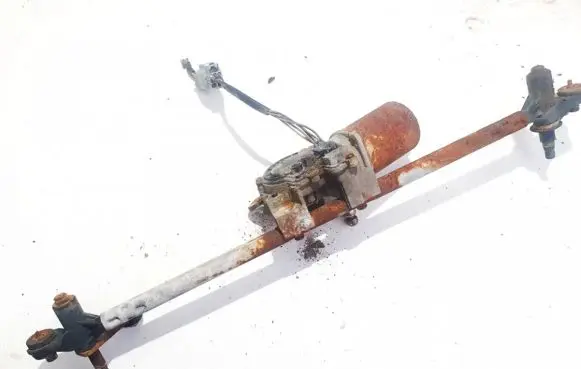 Chevrolet Epica Front wiper linkage and motor