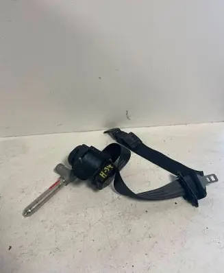 Volvo S60 Middle seatbelt (rear) 30738531