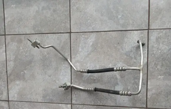 Tesla Model X Air conditioning (A/C) pipe/hose