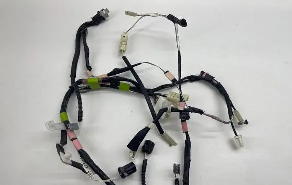 Toyota Prius (XW50) Tailgate/trunk wiring harness 8218547140