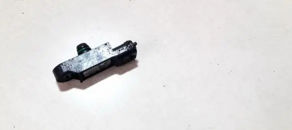 Nissan Qashqai Air pressure sensor 0281002566 8200168253
