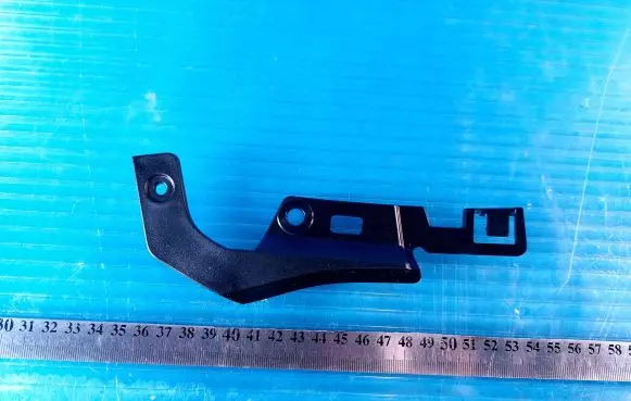 Audi A6 S6 C8 4K Bumper support mounting bracket corner 4K0807409