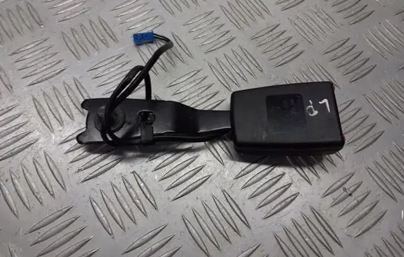Mitsubishi Colt CZ3 Front seatbelt buckle MN140662XA