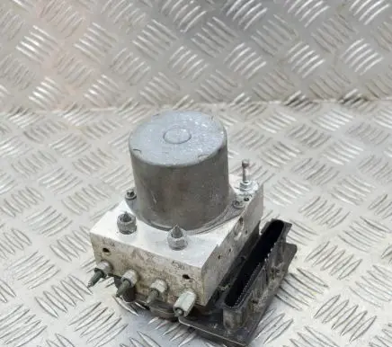 Toyota Avensis T270 ABS Pump 4454005100 0265251490
