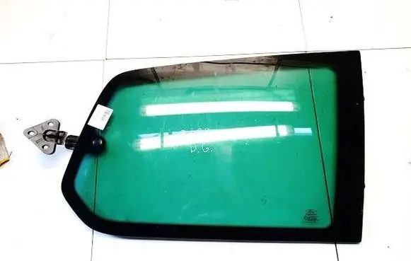 Ford Galaxy Rear side window as3m5532dot682