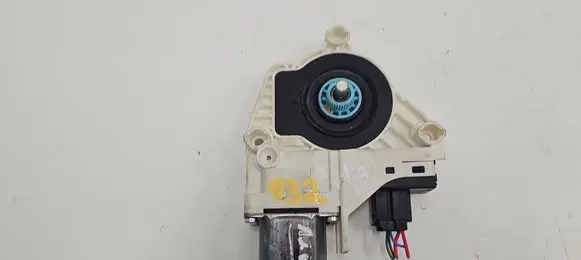 Audi A4 S4 B8 8K Rear door window regulator motor 8K0959812 965577100