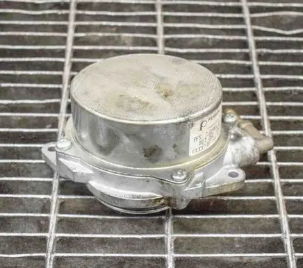 Audi A5 8T 8F Vacuum pump 057145100AF 700906110