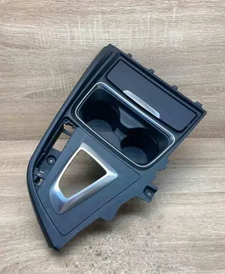BMW 3 F30 F35 F31 Cup holder 9218925 9234131