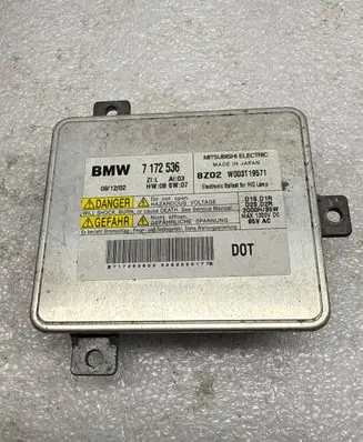 BMW 3 E90 E91 Headlight ballast module Xenon 7172536 W003T19571