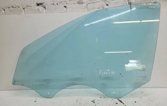 Mercedes-Benz C AMG W203 Rear door window glass 43R000262